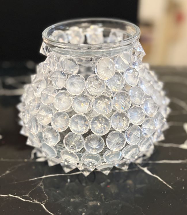 FLORERO CON PEDRERIA TAMAÑO MEDIANO