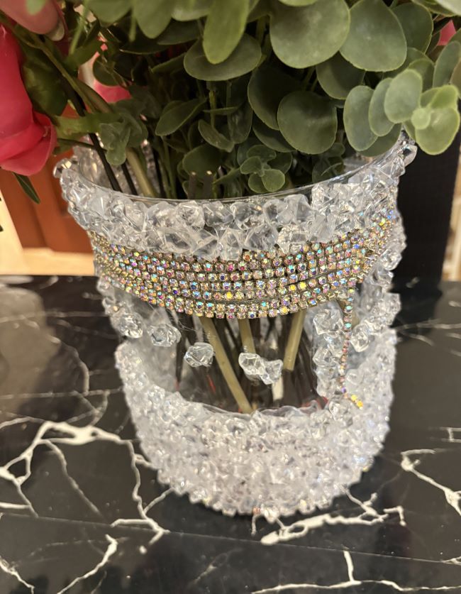 JARRON VIDRIO CON PEDRERIA Y DETALLES ELEGANTES ADORNO FLORAL
