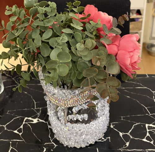 JARRON VIDRIO CON PEDRERIA Y DETALLES ELEGANTES ADORNO FLORAL